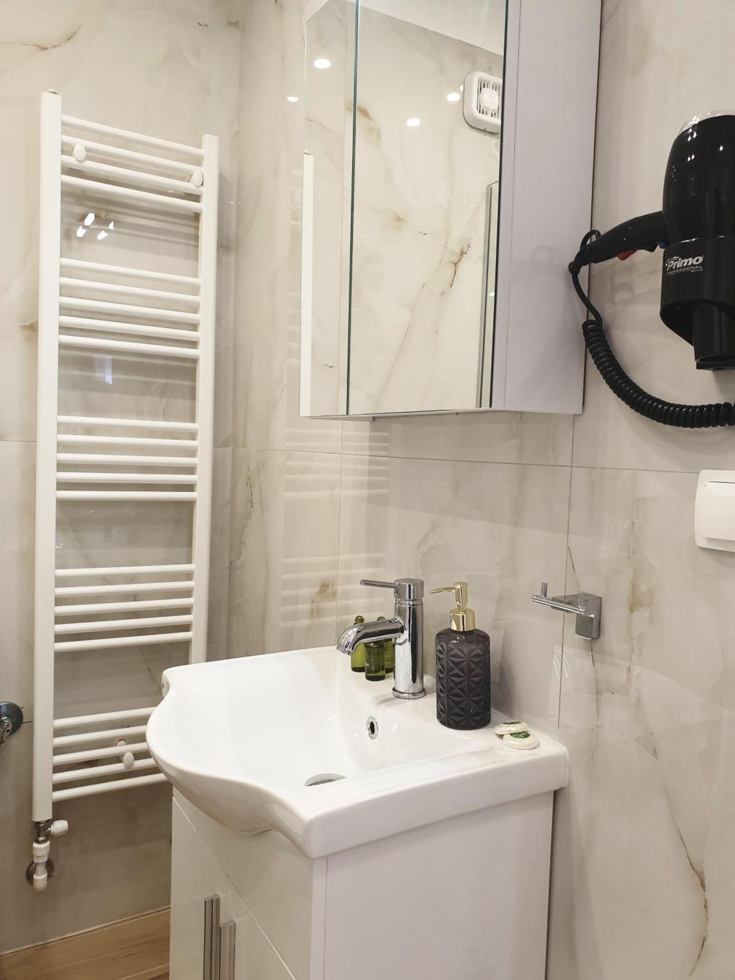 Eantos Studios And Suites Peraía 客房 照片