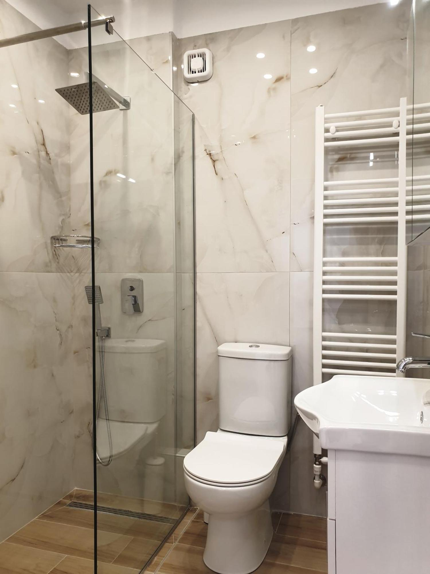 Eantos Studios And Suites Peraía 客房 照片