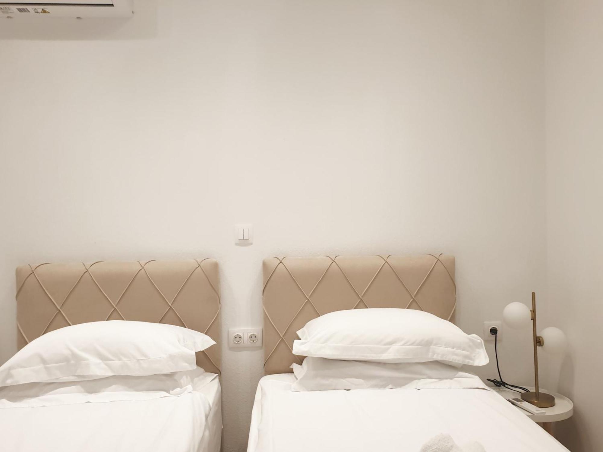 Eantos Studios And Suites Peraía 客房 照片